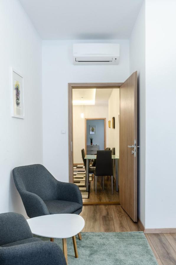 3 En Suit Bedroom Flat In The Main Centre For 6Ppl, 3Bdr,3Bthr,Ac Budapest Ngoại thất bức ảnh