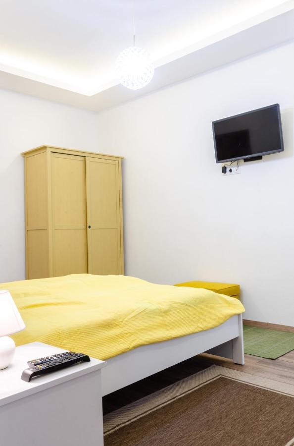 3 En Suit Bedroom Flat In The Main Centre For 6Ppl, 3Bdr,3Bthr,Ac Budapest Ngoại thất bức ảnh
