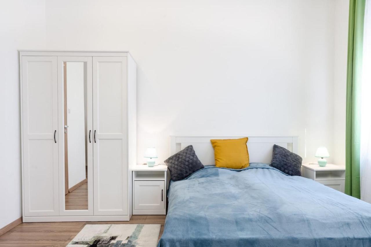 3 En Suit Bedroom Flat In The Main Centre For 6Ppl, 3Bdr,3Bthr,Ac Budapest Ngoại thất bức ảnh