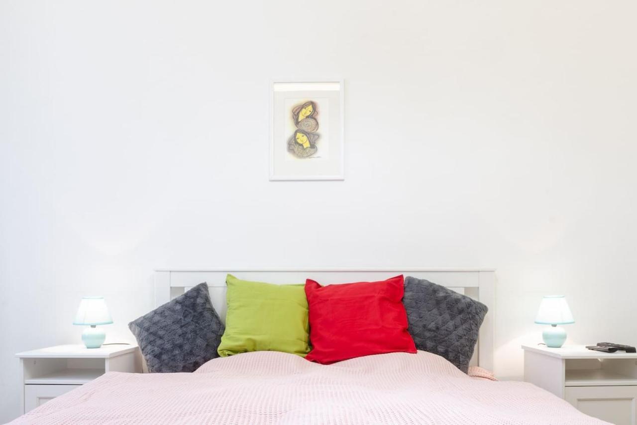 3 En Suit Bedroom Flat In The Main Centre For 6Ppl, 3Bdr,3Bthr,Ac Budapest Ngoại thất bức ảnh